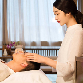 深圳宝安Yayu养生馆秉持“客户至上”的服务理念